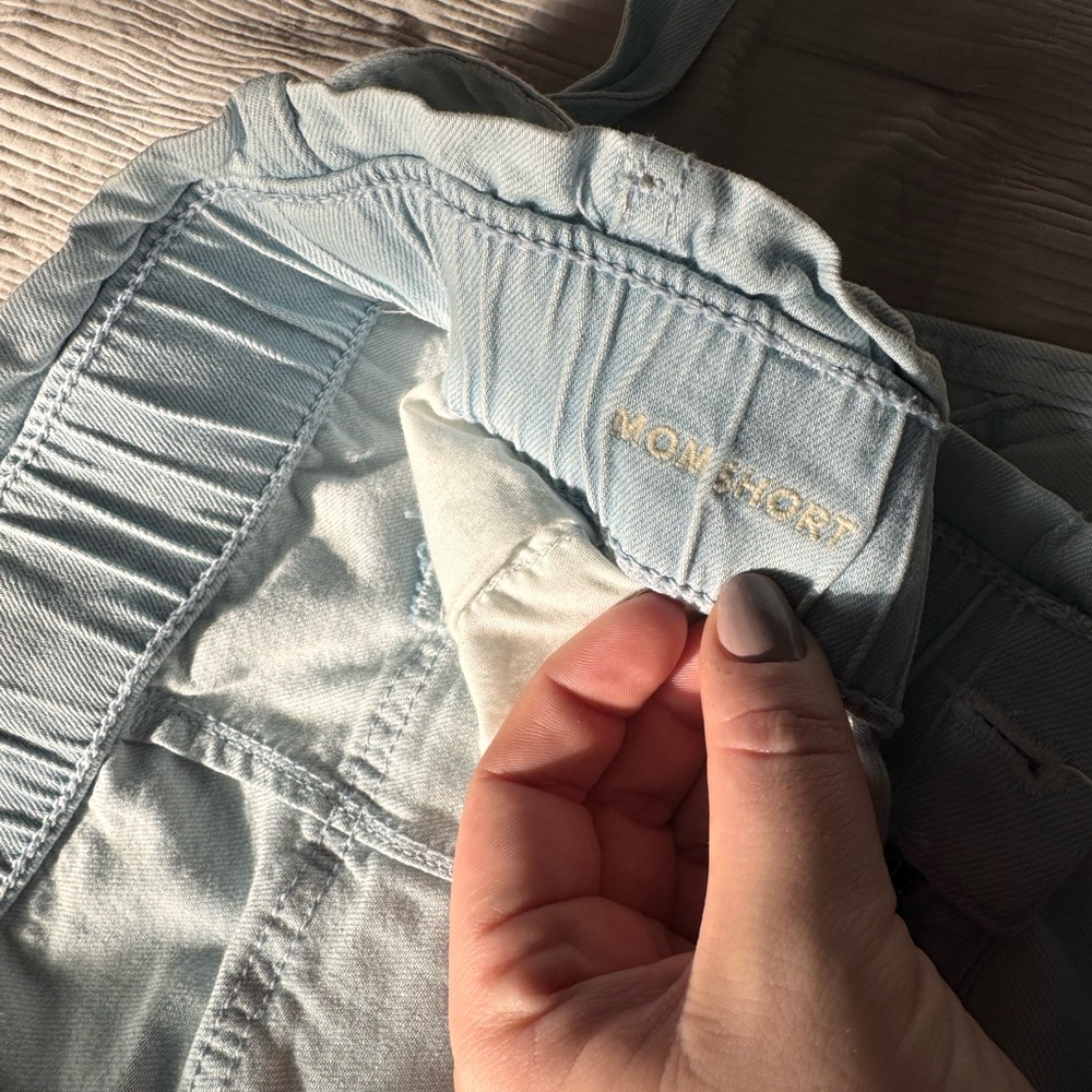 American Eagle Outfitters Mom Shorts - Picture 4 of 6